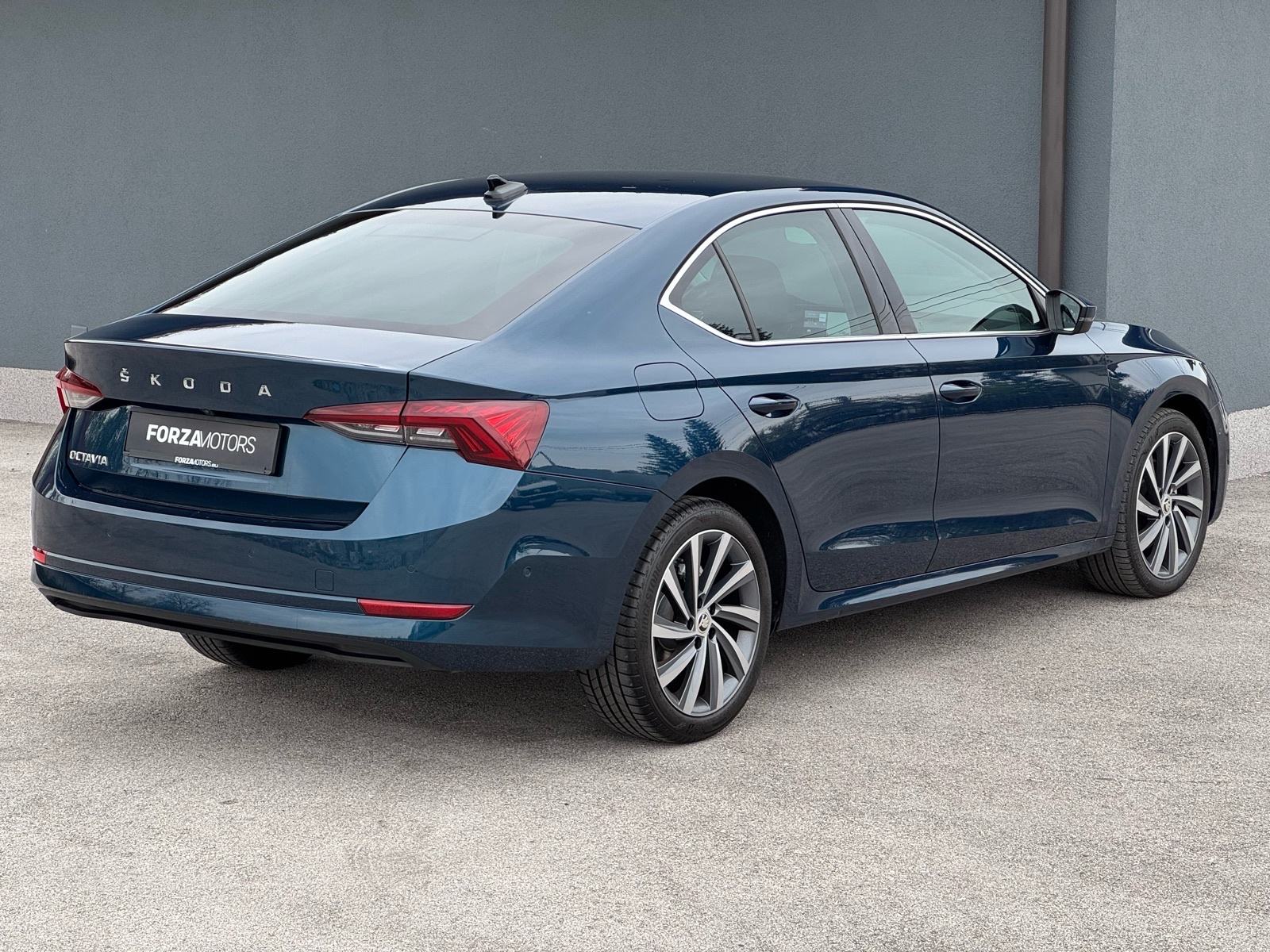 Škoda Octavia 2.0TDI DSG First Edition