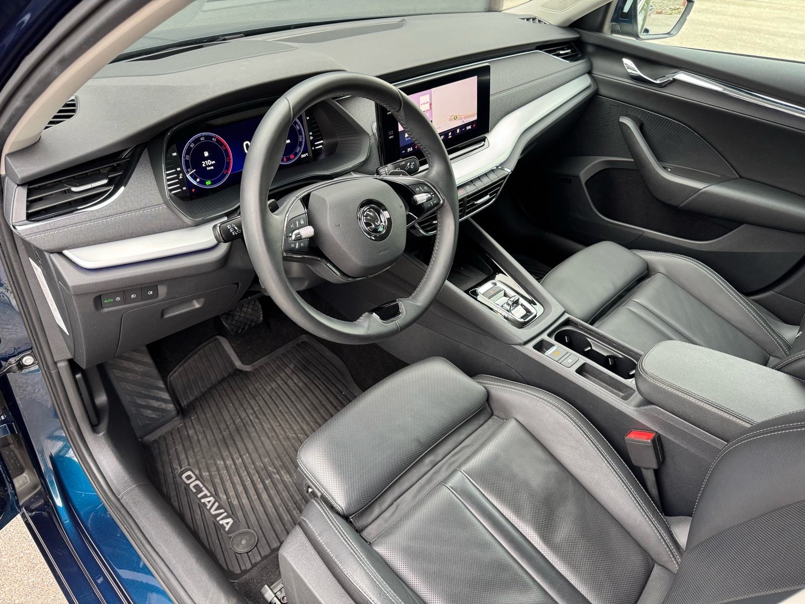 Škoda Octavia 2.0TDI DSG First Edition