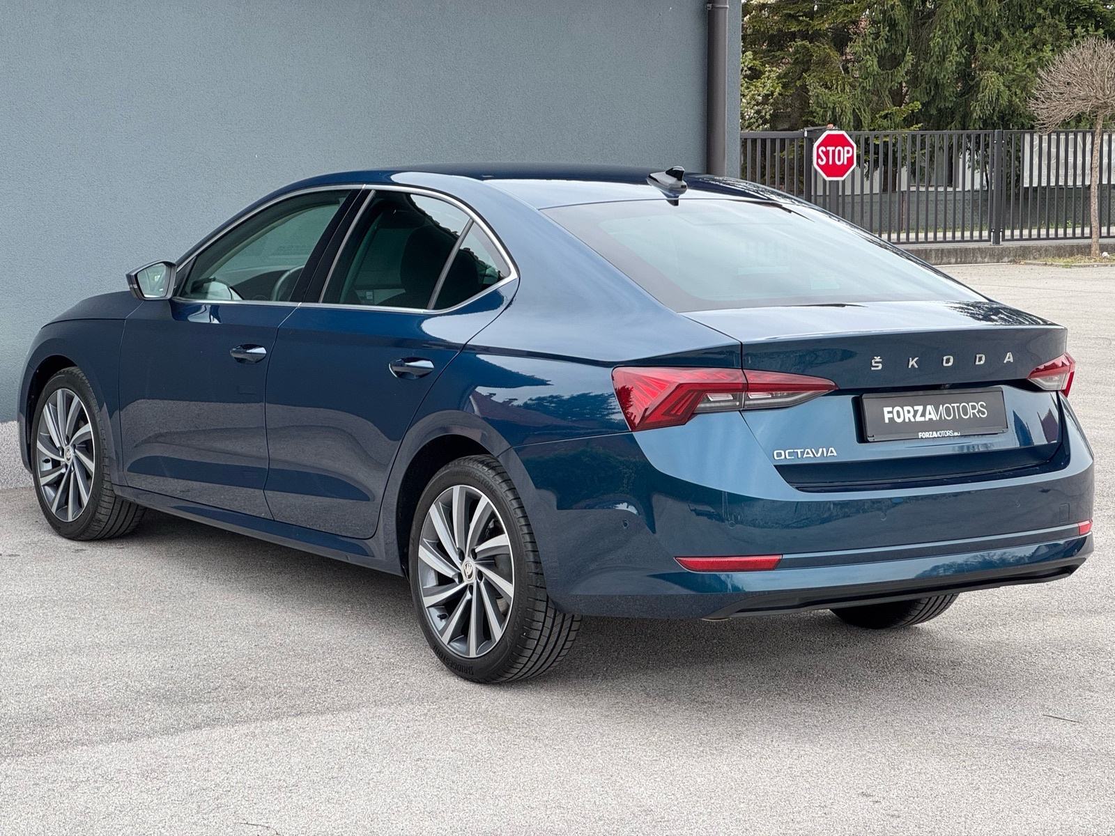 Škoda Octavia 2.0TDI DSG First Edition