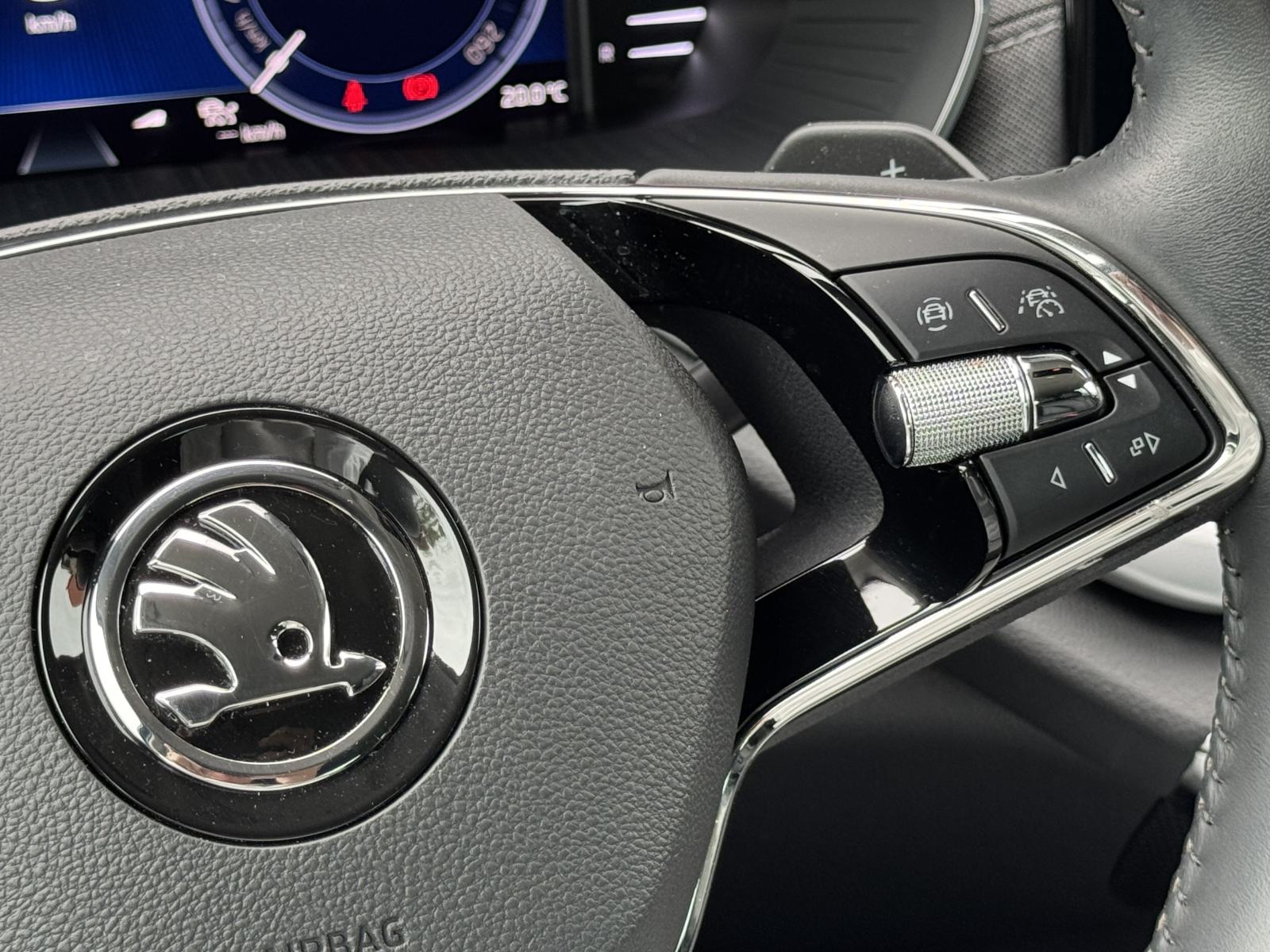 Škoda Octavia 2.0TDI DSG First Edition