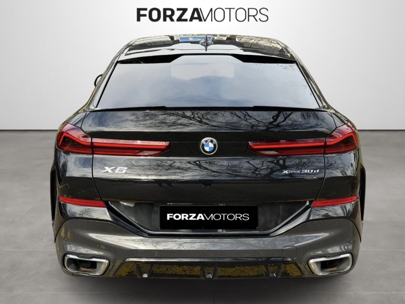 BMW X6 xDrive30d M-Paket